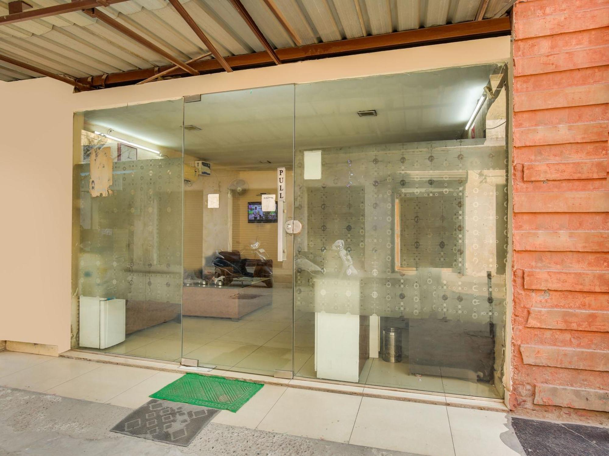 Hotel O Sahil Solitaire ルディヤーナー エクステリア 写真